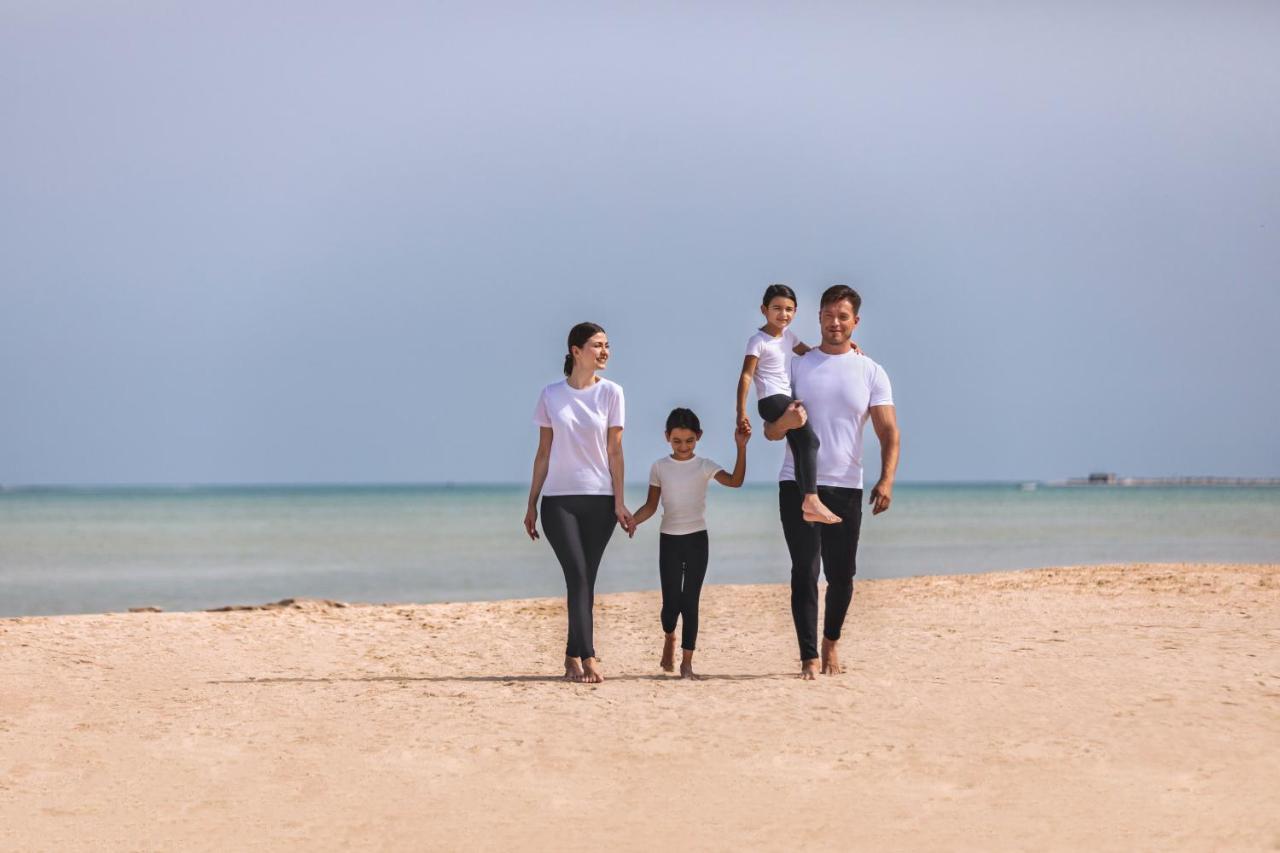 Zulal Wellness Resort By Chiva-Som Al Ruwais Esterno foto